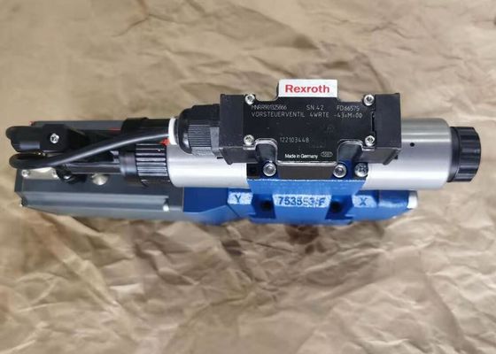 Rexroth R9009544254 4 WRTE 10 V 1 - 100 L - 46/6 B.V. 24ETK31/A1M 4 WRTE 10 V 1 - 100 L - 4 X/6 B.V. 24ETK31/A1M Proportioinal Valve